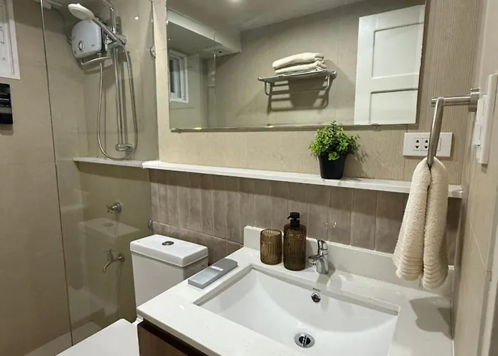 1413 Home Suites Arezzo Place Davao